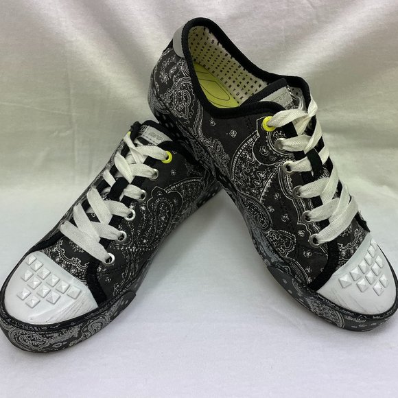Dkny Shoes - DKNY BARBARA STUDS SNEAKERS **VERY RARE**